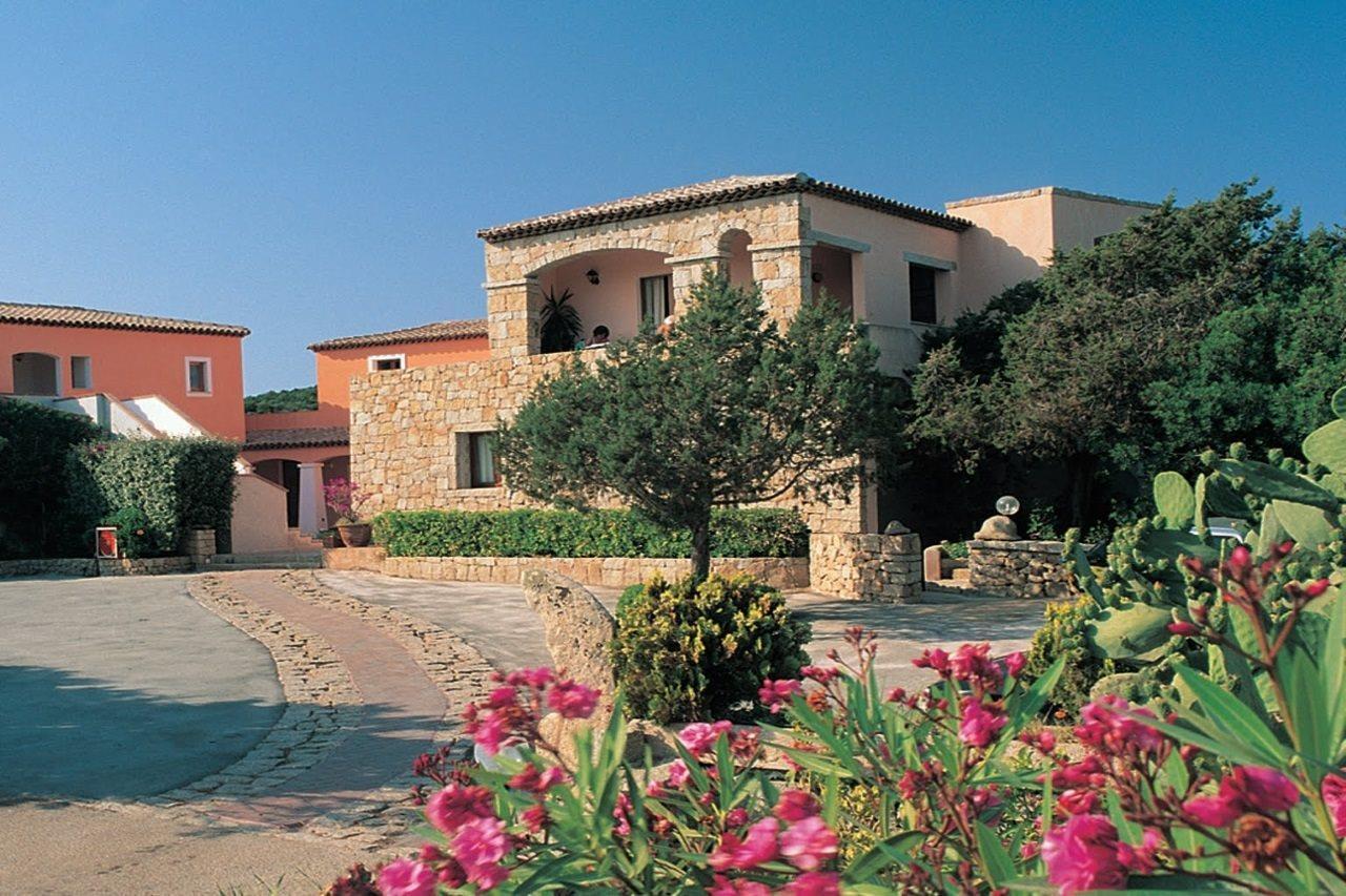 Hotel Il Piccolo Golf Porto Cervo Exterior photo