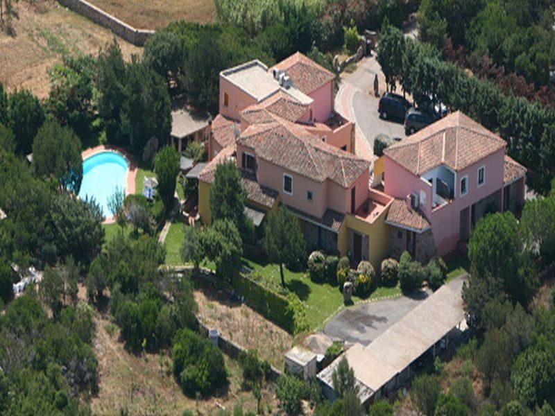 Hotel Il Piccolo Golf Porto Cervo Exterior photo