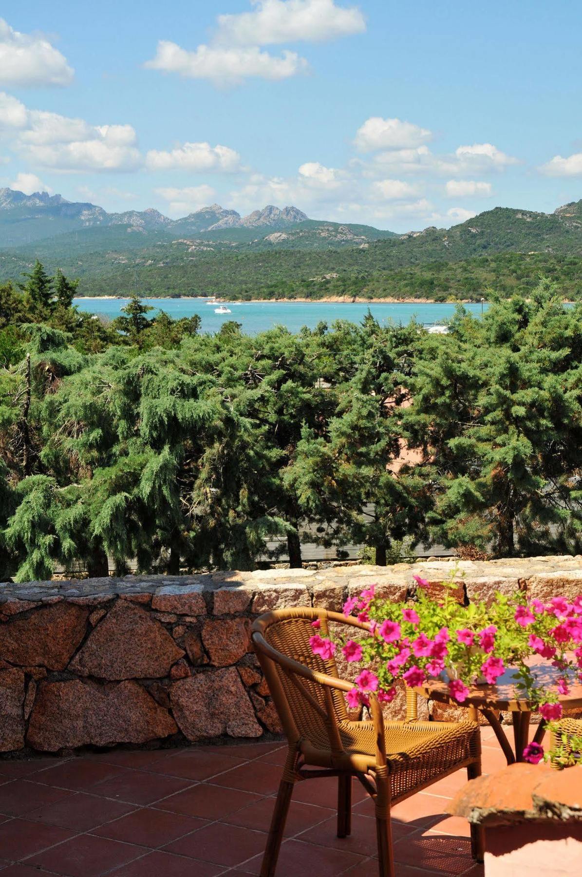Hotel Il Piccolo Golf Porto Cervo Exterior photo