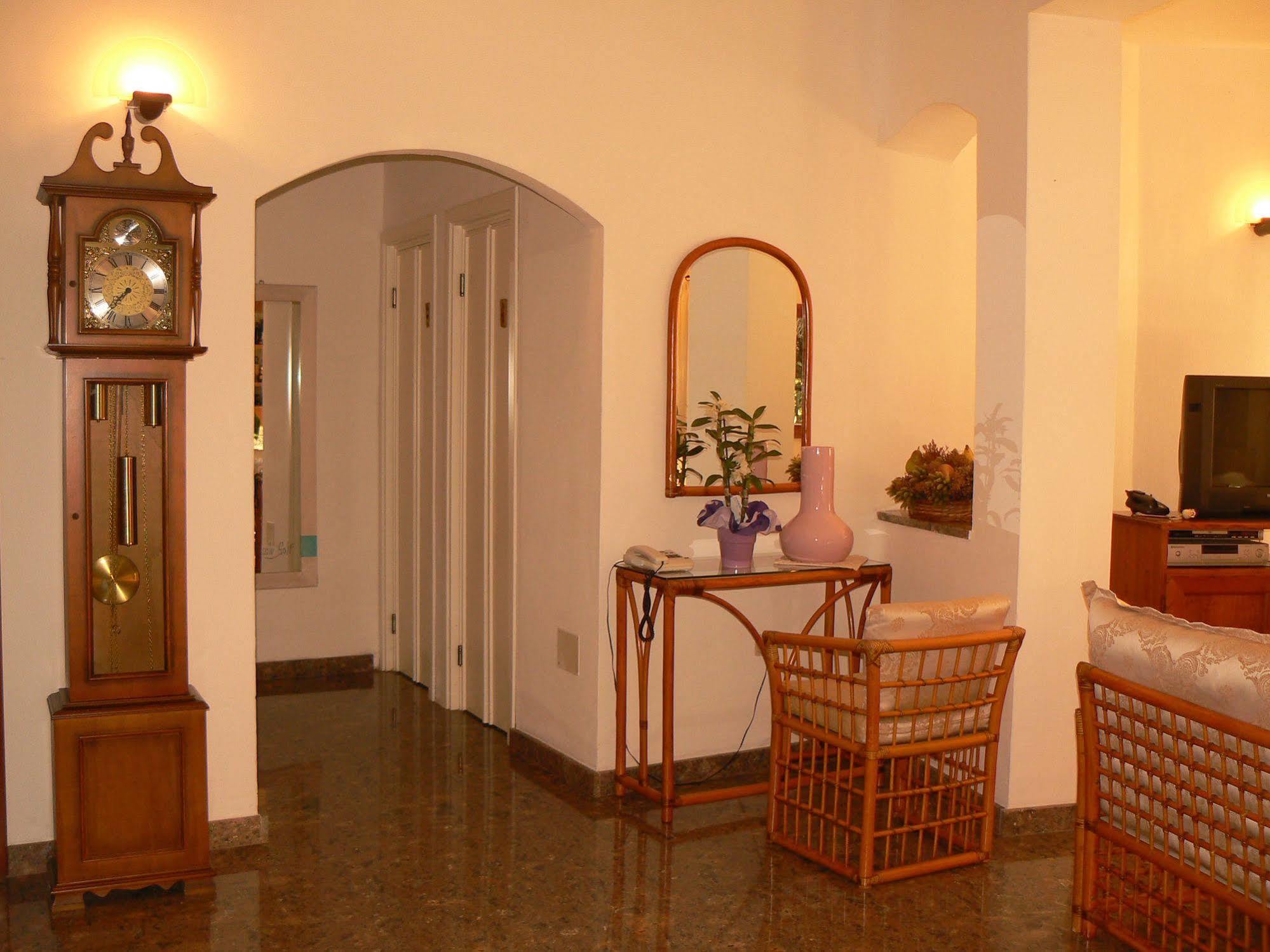 Hotel Il Piccolo Golf Porto Cervo Exterior photo