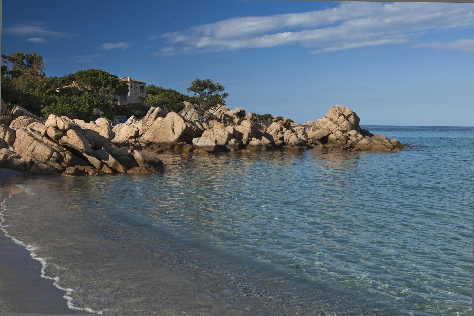 Hotel Il Piccolo Golf Porto Cervo Exterior photo